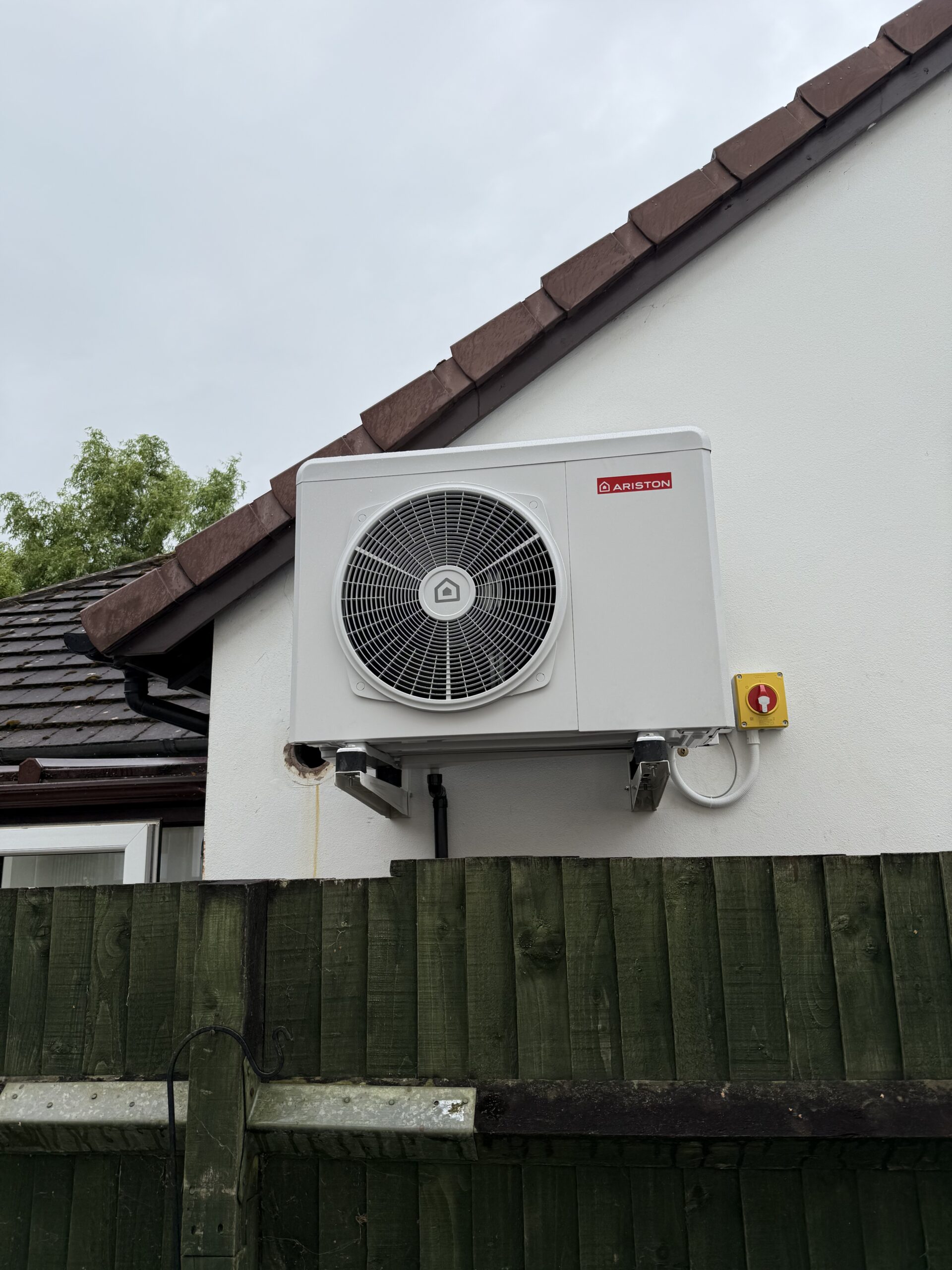 Westermoore Close Roundswell Heat Pump Installation